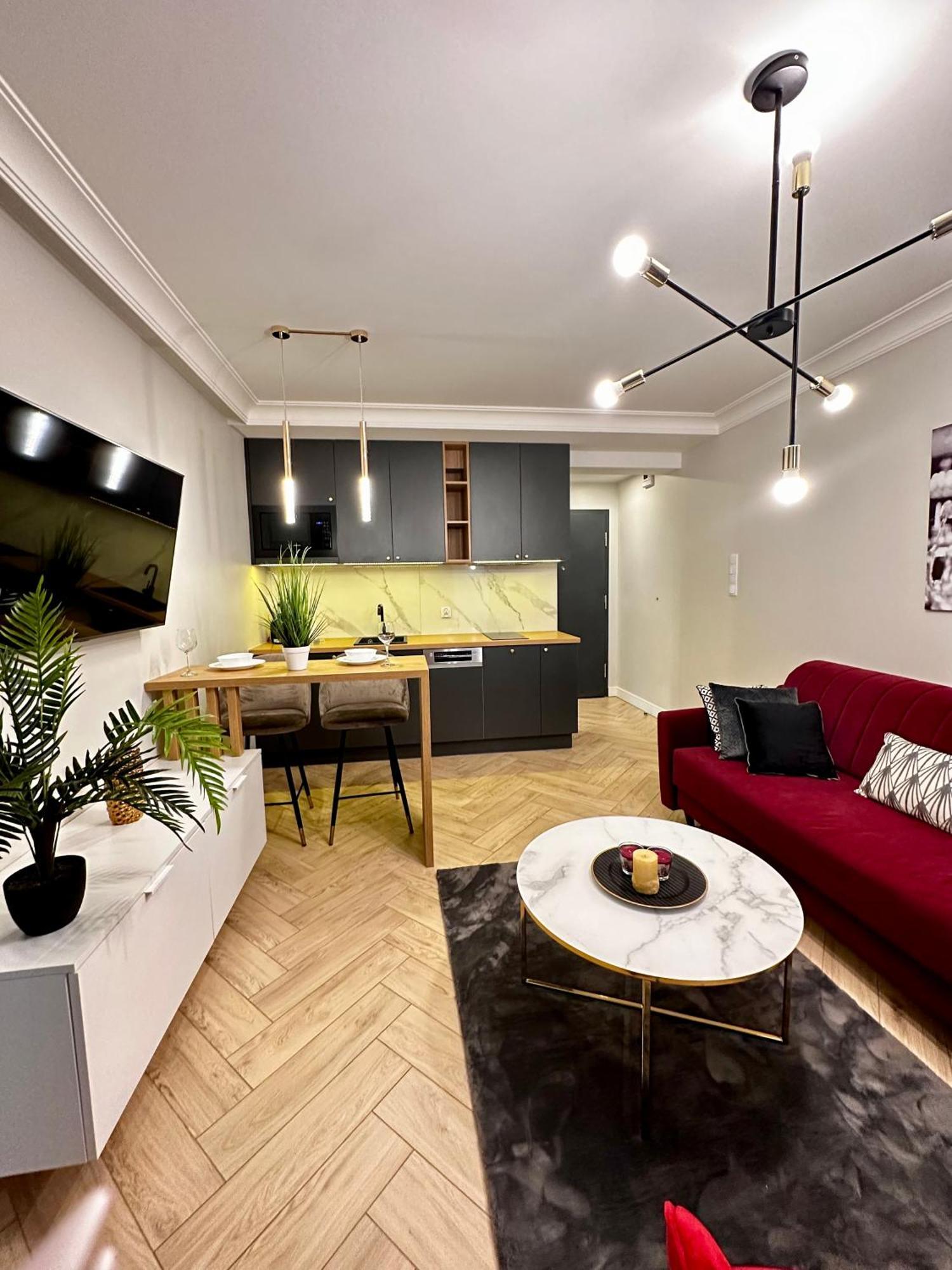 Apartamenty Kielce- Apartament Rubin Przy Zalew Kielecki, Faktura, Parking, Centrum المظهر الخارجي الصورة
