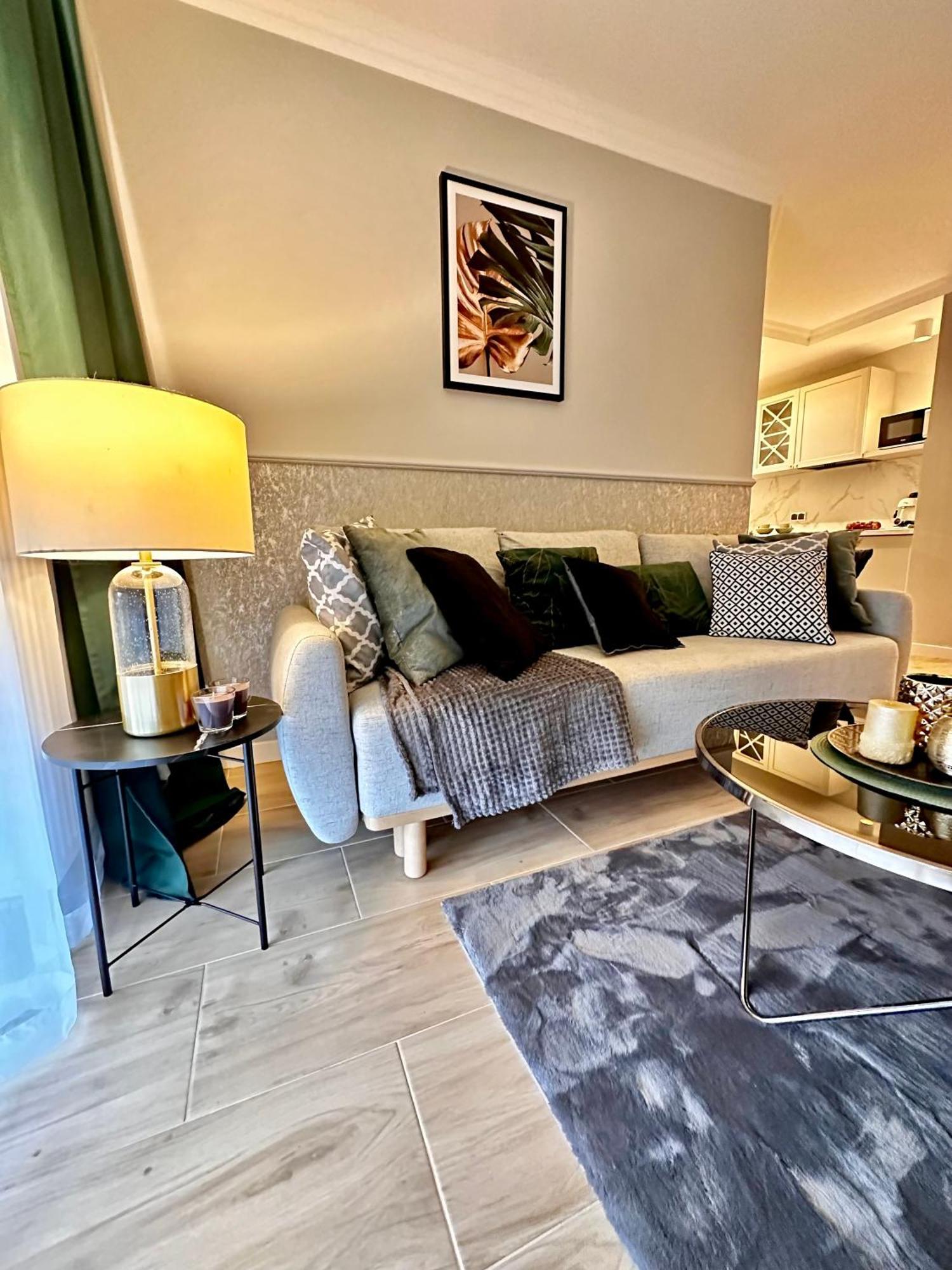 Apartamenty Kielce- Apartament Rubin Przy Zalew Kielecki, Faktura, Parking, Centrum المظهر الخارجي الصورة